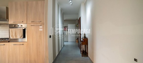 Apartamento de 3 divisões em Arona, Italy N.º 306689 7