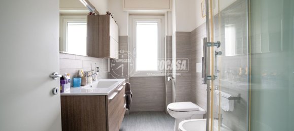 Apartamento de 3 divisões em Arona, Italy N.º 306689 15