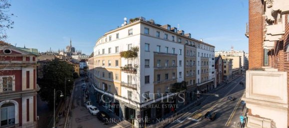 4 bedrooms Apartment in Milan, Italy No. 244233 9