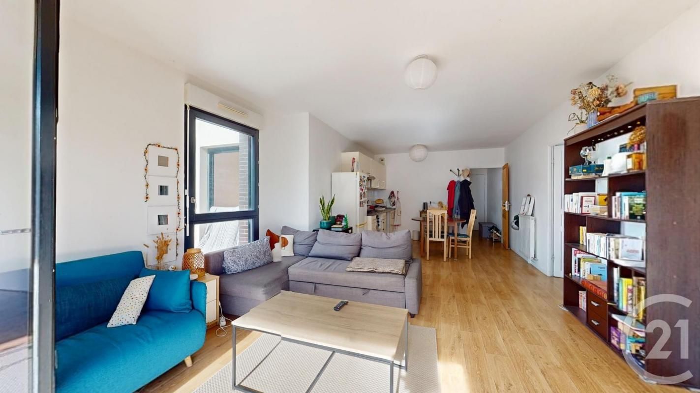 Квартира с 2 спальнями в Обервилье, Франция № 291992