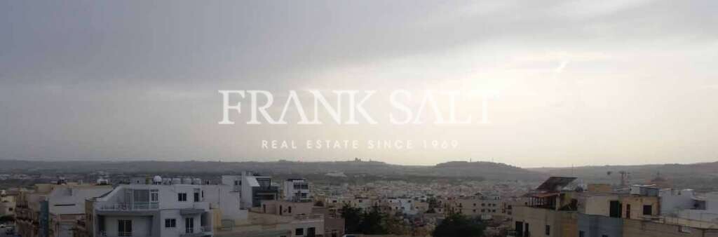 Пентхаус с 2 спальнями в Нашшар, Мальта № 3902