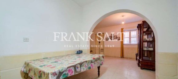 2 bedrooms Maisonette in Valletta, Malta No. 2677 5