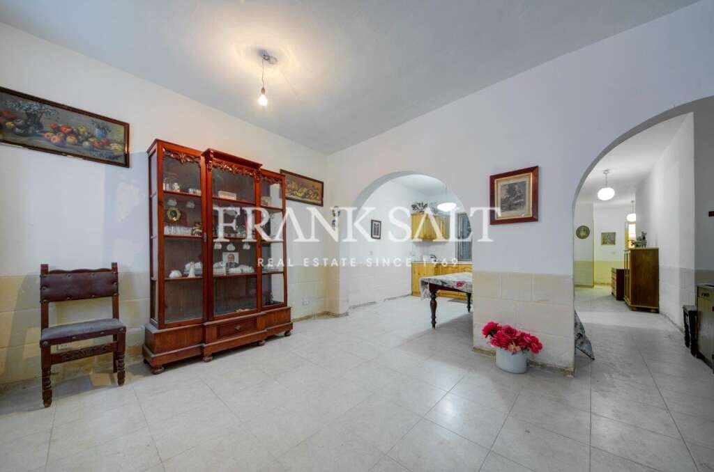 2 bedrooms Maisonette in Valletta, Malta No. 2677