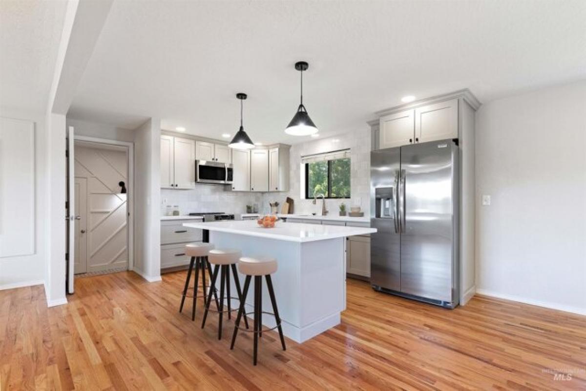  Land in Eagle, USA No. 473988