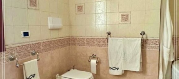 Villa de 5 dormitorios en Arese, Italy No. 224488 47