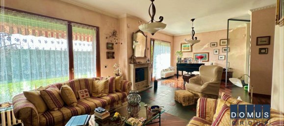 Villa de 5 dormitorios en Arese, Italy No. 224488 25