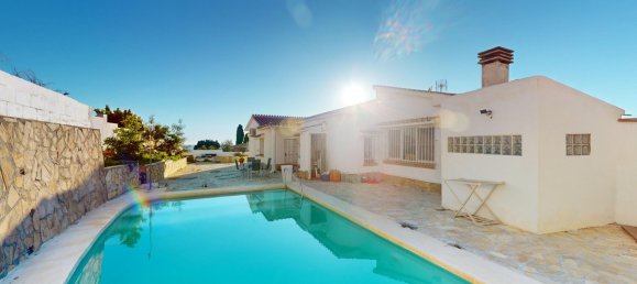 4 bedrooms House in Benajarafe, Spain No. 180945 2