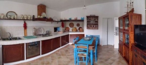 6 rooms House in Mamoiada, Italy No. 49831 49