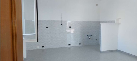 3 rooms Apartment in Passignano sul Trasimeno, Italy No. 133871 6