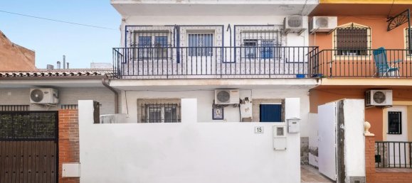 3 bedrooms House in Churriana, Spain No. 19254 12