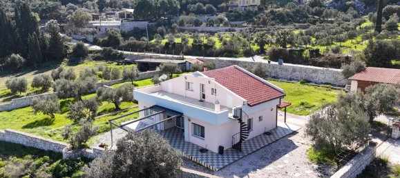 Villa 3+2 in Izmir, Turkey No. 40822 5