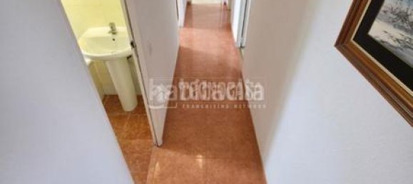 4 bedrooms Apartment in Coslada, Spain No. 154308 9