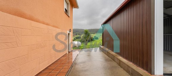 4 Schlafzimmer Haus in Soto del Barco, Spain, Nr. 79739 9