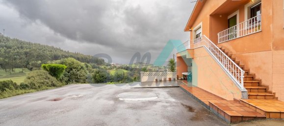 4 Schlafzimmer Haus in Soto del Barco, Spain, Nr. 79739 8