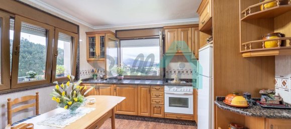 4 Schlafzimmer Haus in Soto del Barco, Spain, Nr. 79739 44