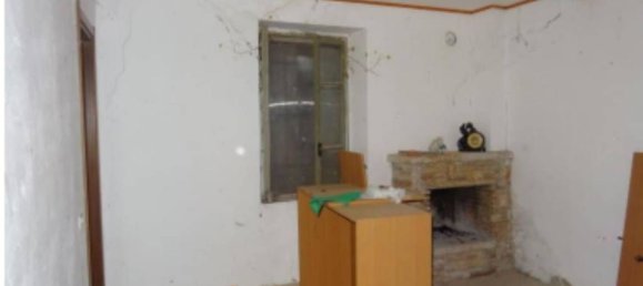 2 rooms Apartment in Zavattarello, Italy No. 180802 10