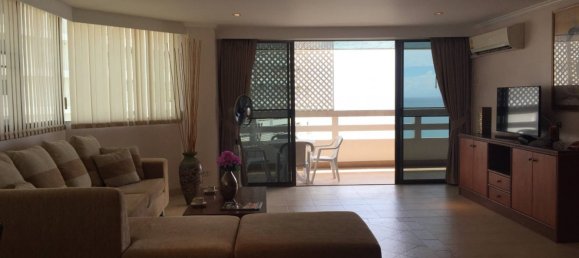 3 bedrooms Apartment in Pattaya, Thailand No. 20072 4