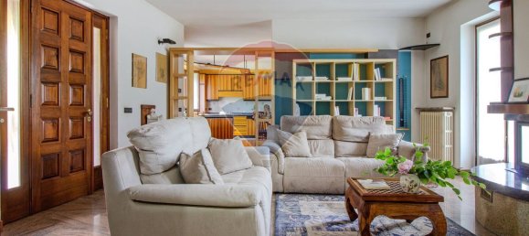 Villa de 5 divisões em Leggiuno, Italy N.º 142122 4