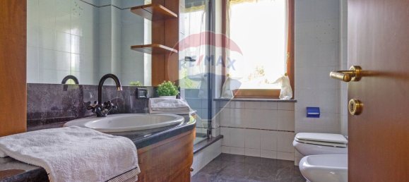 Villa de 5 divisões em Leggiuno, Italy N.º 142122 25