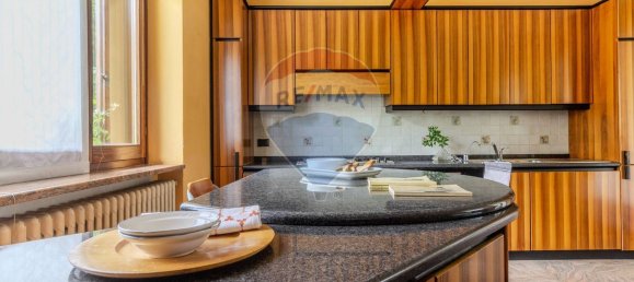 Villa de 5 divisões em Leggiuno, Italy N.º 142122 10