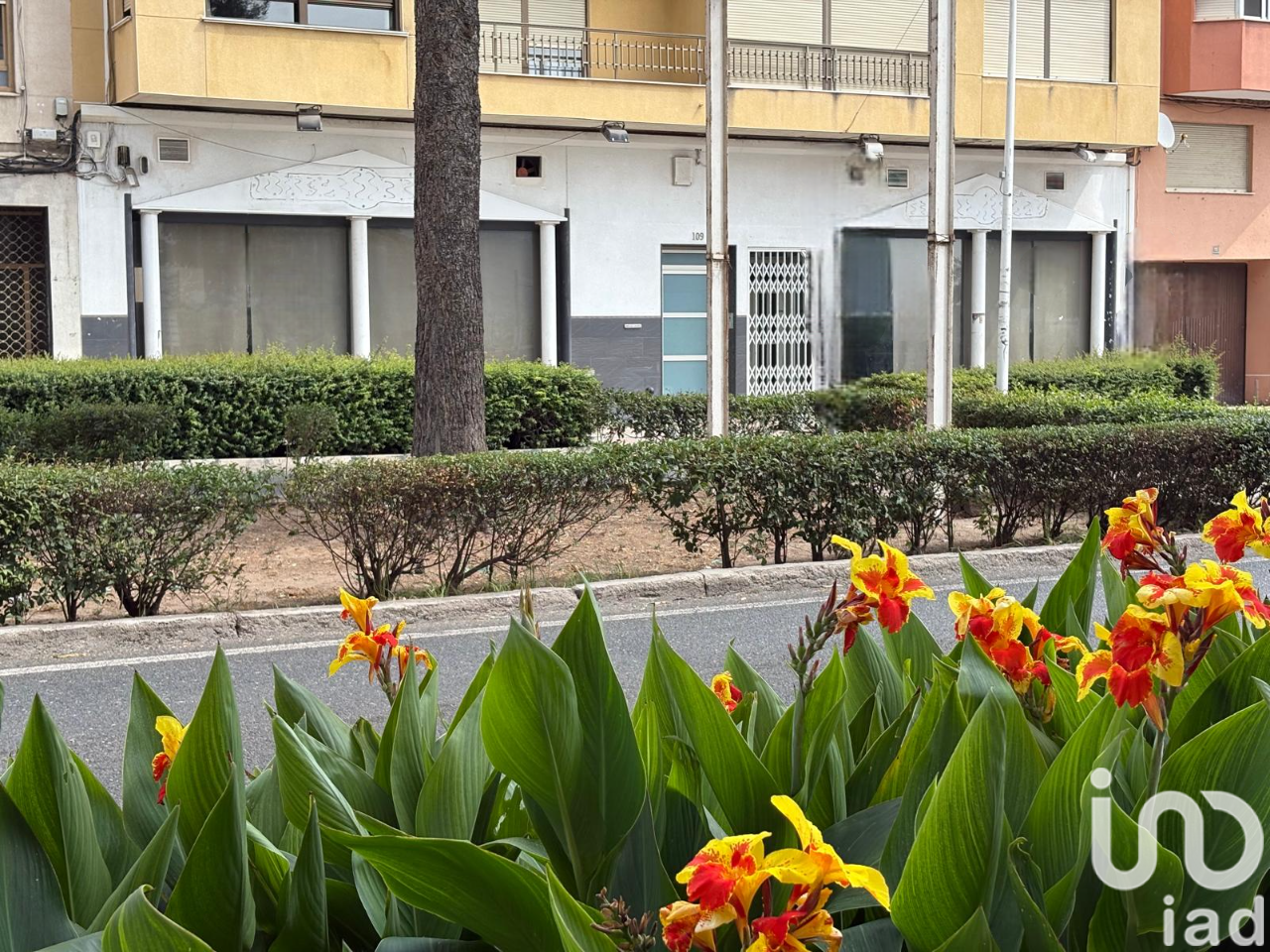 Propiedad comercial en Tavernes de la Valldigna, Spain 604 m² No. 292893