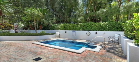 2 Schlafzimmer Gewerbliche Immobilien in Miami, USA, Nr. 615298 3