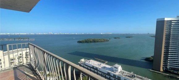 2 Schlafzimmer Gewerbliche Immobilien in Miami, USA, Nr. 615298 8