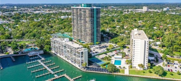 2 Schlafzimmer Gewerbliche Immobilien in Miami, USA, Nr. 615298 15