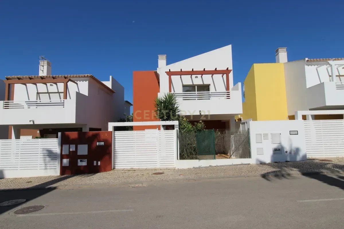 3 bedrooms Villa in Tavira, Portugal No. 337239