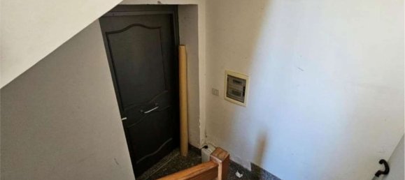 6 rooms Apartment in Rome, Italy No. 222798 4