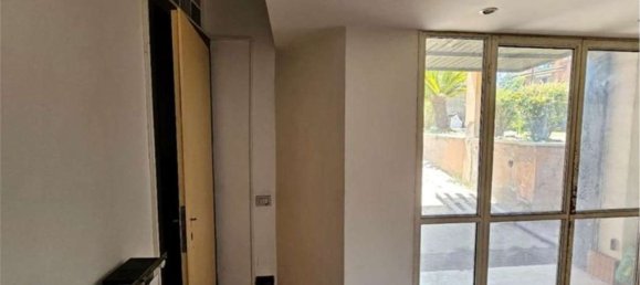 6 rooms Apartment in Rome, Italy No. 222798 6