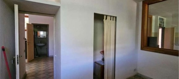6 rooms Apartment in Rome, Italy No. 222798 14