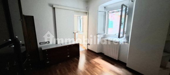 2 bedrooms Apartment in Genoa, Italy No. 374009 2