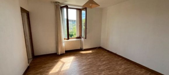 2 Schlafzimmer Haus in Gueret, France, Nr. 304442 2