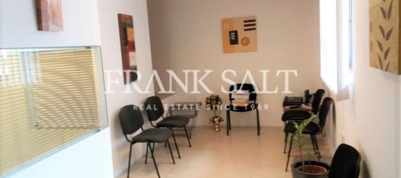 58m² Office in Swieqi, Malta No. 11922 4
