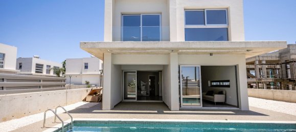 3 bedrooms Villa in Paralimni, Cyprus No. 5721 9