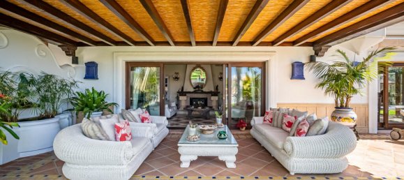 7 bedrooms Villa in Marbella, Spain No. 118489 6