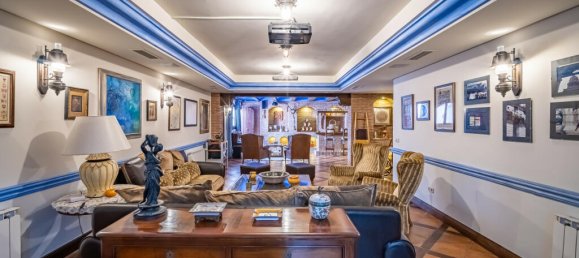 7 bedrooms Villa in Marbella, Spain No. 118489 20