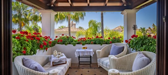 7 bedrooms Villa in Marbella, Spain No. 118489 13