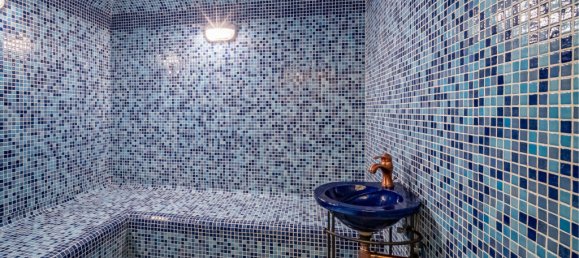 7 bedrooms Villa in Marbella, Spain No. 118489 21