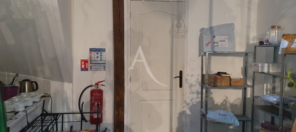 Edificio de 4 habitaciónes en Saint-Aignan, France No. 55669 4