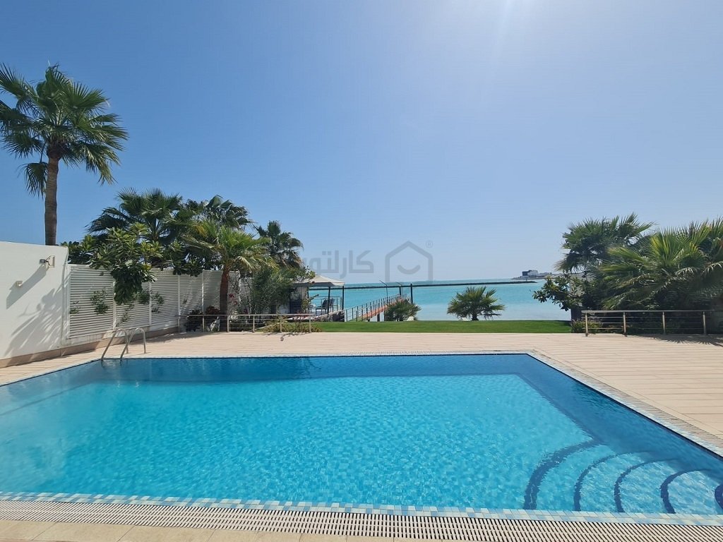 8 bedrooms Villa in Amwaj Islands, Bahrain No. 155