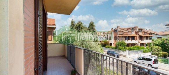 Apartamento de 2 habitaciónes en Caponago, Italy No. 33035 27