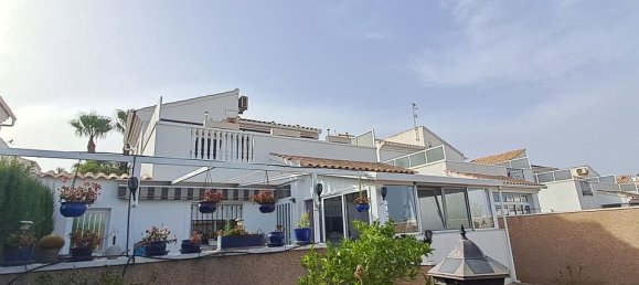 3 غرف نوم فيلا في Alicante, Spain رقم 176061 4