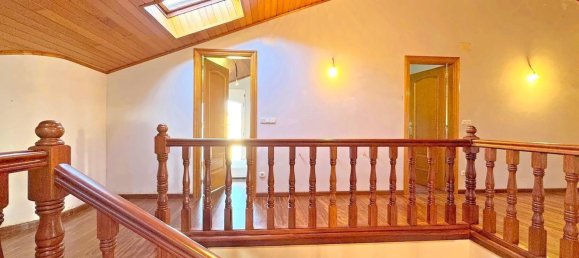 6 bedrooms House in A Coruna, Spain No. 46874 55