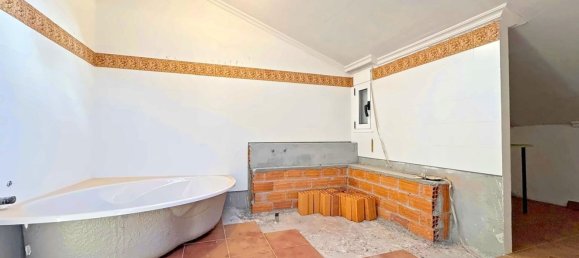 6 bedrooms House in A Coruna, Spain No. 46874 62