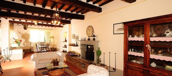 10-Zimmer Haus in Cortona, Italy, Nr. 230101 3