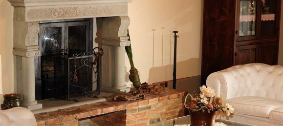 10-Zimmer Haus in Cortona, Italy, Nr. 230101 33