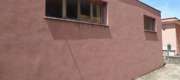 184m² Office in Ardea, Italy No. 372684 15