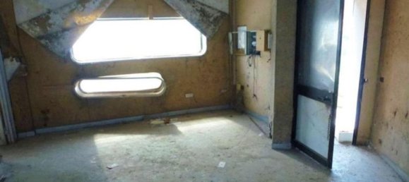 184m² Office in Ardea, Italy No. 372684 3